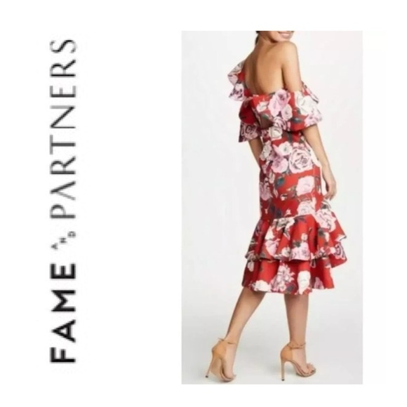 Fame and Partners Red Floral Dress - Picture 2 of 11